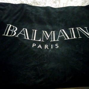 Luxury logo blanket